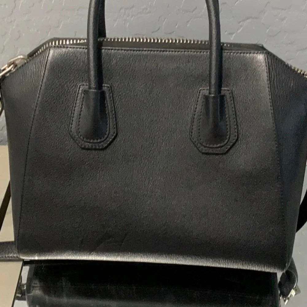 Givenchy bag - Picture 4 of 9